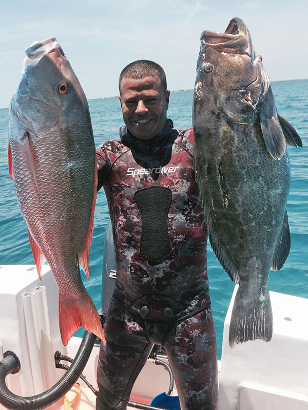 speardiver-red-camoospearfishing-wetsuit.jpg